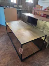 Dutchbone salontafel (messing), Dutchbone, Lee Salontafel, ijzer en messing, 2025 – foto 5 – kavel bij Onlineveilingmeester, Balkbrug