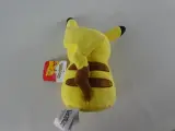 Pokémon speelgoedset met Pikachu, figuurtjes en speelrugzak – foto 11 – kavel bij De Kringwinkel, Heverlee