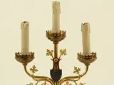Klassieke elektrische kandelaar met 3 armen en decoratief schild – foto 4 – kavel bij De Kringwinkel, Antwerpen