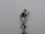 Zilveren Hanger met Zwarte Zirconia – foto 4 – kavel bij De Kringwinkel, Diest