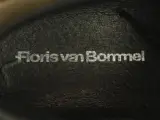 Floris van Bommel suède herenschoenen maat 41,5 – foto 4 – kavel bij De Kringwinkel, Antwerpen