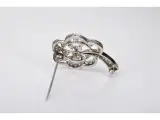 Antieke broche met diamanten – foto 4 – kavel bij Onlineveilingmeester