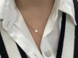 Rosegouden collier met een briljant geslepen diamant van 1.00 carat (excl. ketting) – foto 2 – kavel bij Onlineveilingmeester
