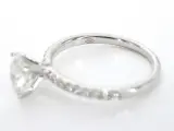 Witgouden solitair ring met 1.00 carat ovaal geslepen diamant en Briljant geslepen diamanten – foto 9 – kavel bij Onlineveilingmeester