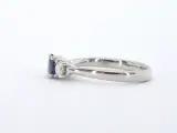Witgouden trilogy ring met diamanten en saffier – foto 3 – kavel bij Onlineveilingmeester