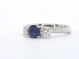 Witgouden trilogy ring met diamanten en saffier – foto 4 – kavel bij Onlineveilingmeester