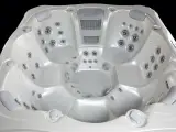 Outdoor Spa Vonato, Oceana, wit/donkerbruin – foto 5 – kavel bij Onlineveilingmeester