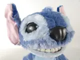 Ultimate Stitch interactieve knuffel – foto 5 – kavel bij De Kringwinkel, Heverlee