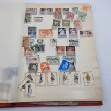 Diverse postzegels en biljetten in map – foto 13 – kavel bij Domeinen Roerende Zaken, Groningen