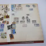 Diverse postzegels en biljetten in map – foto 15 – kavel bij Domeinen Roerende Zaken, Groningen