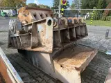 Industriële slagbreker / puinbreker met rotor en brekerhuis, Kleemann & Reiner, SHB 12/1000, blauw, gedemonteerd – foto 11 – kavel bij Onlineveilingmeester, Hoogeveen