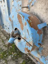 Industriële 3-deks trilzeef / zeefmachine, Kleemann Reiner, VU3F-1546 Q (typeplaatje), blauw/grijs, 1994, gedemonteerd – foto 3 – kavel bij Onlineveilingmeester, Hoogeveen