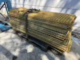 Partij industriële bandtransporteurs / transportbandconstructies, Vakwerk (constructietype), lichtblauw, gedemonteerd, 52m – foto 7 – kavel bij Onlineveilingmeester, Hoogeveen