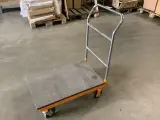 Plateauwagen, grijs/oranje – foto 3 – kavel bij Onlineveilingmeester, Zutphen