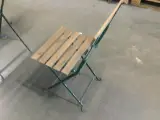 Bistrostel bestaande uit 3 stoelen, 1 tafeltje ED, groen/lichtbruin – foto 3 – kavel bij Onlineveilingmeester, Zutphen