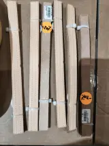 Doos met houten klompen en diverse bandjes enz – foto 6 – kavel bij Onlineveilingmeester, Zutphen