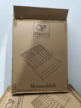 5x Houten messenblok, Vinezzi – foto 3 – kavel bij Onlineveilingmeester, Zutphen