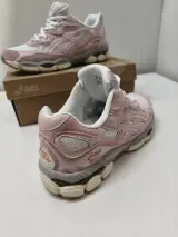 Loopschoenen, Asics, roze – foto 4 – kavel bij Onlineveilingmeester, Zutphen