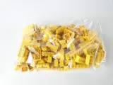 Partij LEGO bouwstenen met bouwplaten en minifiguren – foto 4 – kavel bij De Kringwinkel, Heverlee