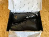 Voetbalschoenen - paar Dores – foto 5 – kavel bij Onlineveilingmeester