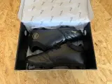 Voetbalschoenen - paar Dores – foto 5 – kavel bij Onlineveilingmeester