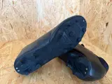 Voetbalschoenen - paar Dores – foto 3 – kavel bij Onlineveilingmeester