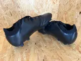 Voetbalschoenen - paar Dores – foto 4 – kavel bij Onlineveilingmeester
