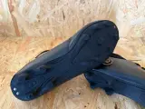 Voetbalschoenen - paar Dores – foto 4 – kavel bij Onlineveilingmeester