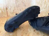 Voetbalschoenen - paar Dores – foto 3 – kavel bij Onlineveilingmeester