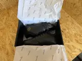 Voetbalschoenen - paar Dores – foto 4 – kavel bij Onlineveilingmeester