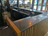 L-vormige ontvangstbalie – foto 3 – kavel bij Onlineveilingmeester, Hengelo