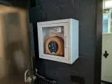 AED in wandkast Heartsine Technologies, Samaritan PAD 350P, bouwjaar 2014 – kavel bij Onlineveilingmeester, Hengelo