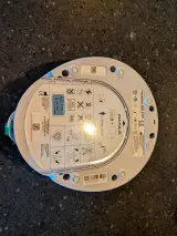 AED in wandkast Heartsine Technologies, Samaritan PAD 350P, bouwjaar 2014 – foto 4 – kavel bij Onlineveilingmeester, Hengelo