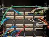 Patchkast met diverse netwerkapparatuur O.a. Commscope – foto 3 – kavel bij Onlineveilingmeester, Hengelo