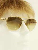 Persol goudkleurige piloten zonnebril (circa 1988–1995) – foto 4 – kavel bij De Kringwinkel, Antwerpen