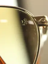 Persol goudkleurige piloten zonnebril (circa 1988–1995) – foto 7 – kavel bij De Kringwinkel, Antwerpen