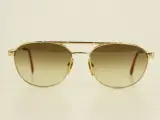 Persol goudkleurige piloten zonnebril (circa 1988–1995) – foto 9 – kavel bij De Kringwinkel, Antwerpen