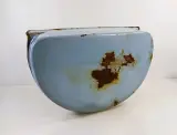 Blauw metalen vintage waterreservoir met bloemenmotief – foto 9 – kavel bij De Kringwinkel, Turnhout