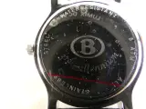 Pontiac horloge in originele doos – NMBS The Year 2000 – foto 9 – kavel bij De Kringwinkel, Heverlee