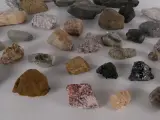 Verzameling diverse mineralen en gesteenten – foto 3 – kavel bij De Kringwinkel, Heverlee