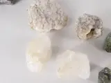 Set diverse mineralen en kristallen – foto 5 – kavel bij De Kringwinkel, Heverlee