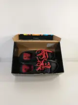 Zwarte sneakers Heelys met rode veters en wieltjes maat 36,5 – foto 6 – kavel bij De Kringwinkel, Turnhout