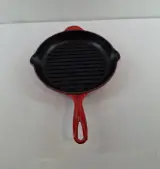 Le Creuset gietijzeren grillpan – foto 2 – kavel bij De Kringwinkel, Geraardsbergen