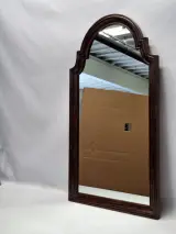 Vintage Deknudt Mirrors wandspiegel – Belgische elegantie in warme houttinten – foto 7 – kavel bij De Kringwinkel, Gent