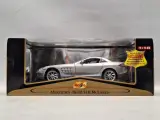 Verzameling van drie Maisto schaalmodellen 1:18 met Jaguar, Lamborghini en Mercedes – foto 5 – kavel bij De Kringwinkel, Gent