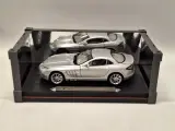 Verzameling van drie Maisto schaalmodellen 1:18 met Jaguar, Lamborghini en Mercedes – foto 6 – kavel bij De Kringwinkel, Gent