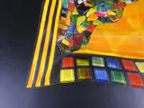Abstracte glazen decoratieve borden (2 stuks) – foto 3 – kavel bij De Kringwinkel, Heverlee