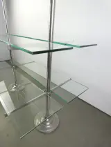Art-deco vintage dubbelzijdige winkeldisplay van metaal en glas – foto 10 – kavel bij De Kringwinkel, Heverlee
