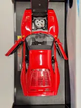 Set van twee Ferrari GTO schaalmodellen 1:18 Hot Wheels Elite – foto 7 – kavel bij De Kringwinkel, Gent