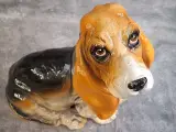 Vintage keramiek beeld van een Basset Hound – foto 5 – kavel bij De Kringwinkel, Gent